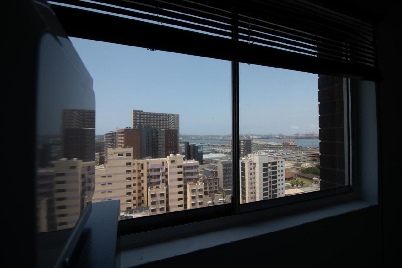 Wavecrest 1401 Apartment *